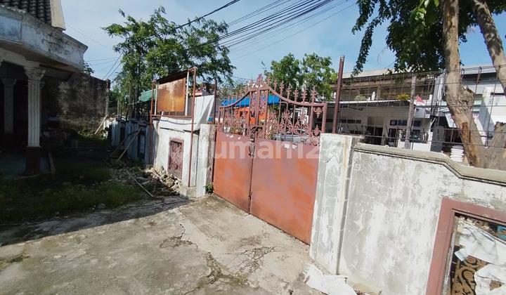 For Sale House Needs Renovation in Cilincing North Jakarta. Suitable for All Businesses