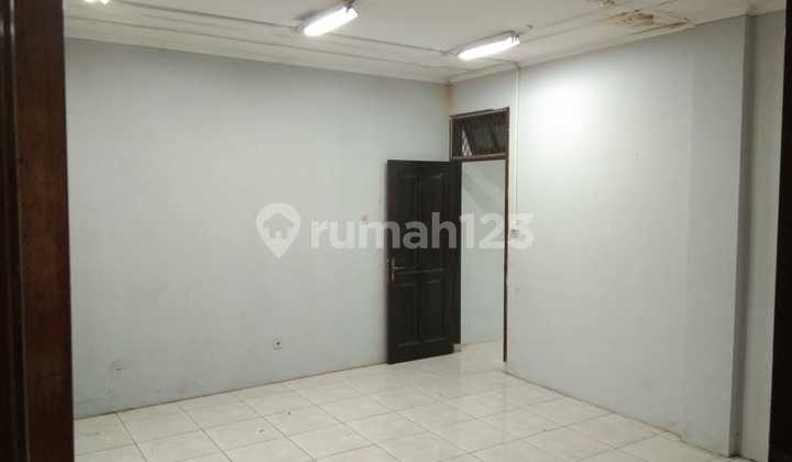 Rumah Posisi Hook Di Kavling Dki,pondok Kelapa Barat,duren Sawit,jakarta Timur 2