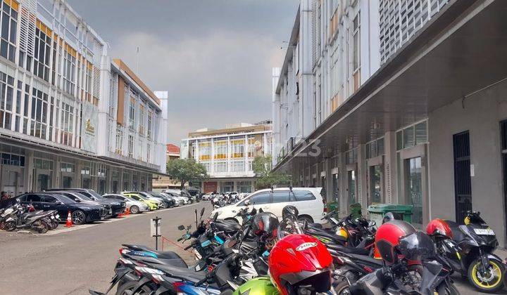 Disewakan Ruko Ruby Sumarecon Bekasi 1
