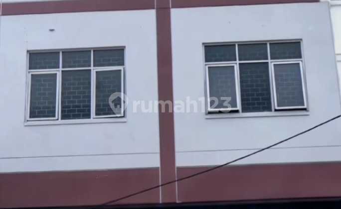 Ready-to-Use Shop House with Strategic Location by the Main Road @South Jakarta