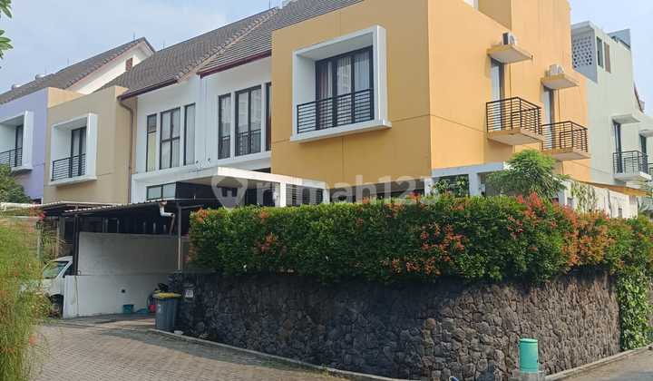 DIJUAL Rumah Hook 2.5 lantai di RC Veteran, Bintaro 