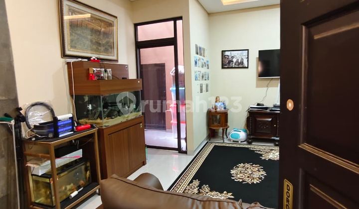 Dijual Rumah Dekat Lap. Pondok Cabe dan Golf Sangat Strategis