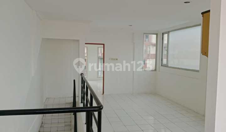 For Rent: Ruko Cempaka Mas, size 5x16 2