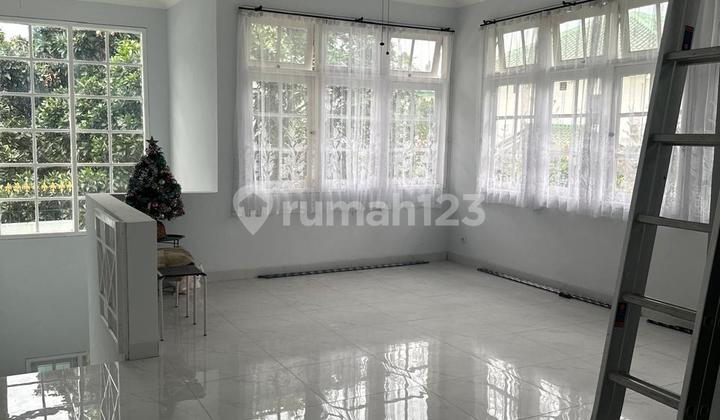 Dijual Cepat Rumah 2 Lantai Di Kawasan Terdepan Di Kota Bogor Lokasi Strategis Semi Furnished 2