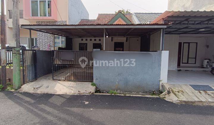 Rumah Dijual Di Cluster Catalina Dekat Boulevard Utama 1