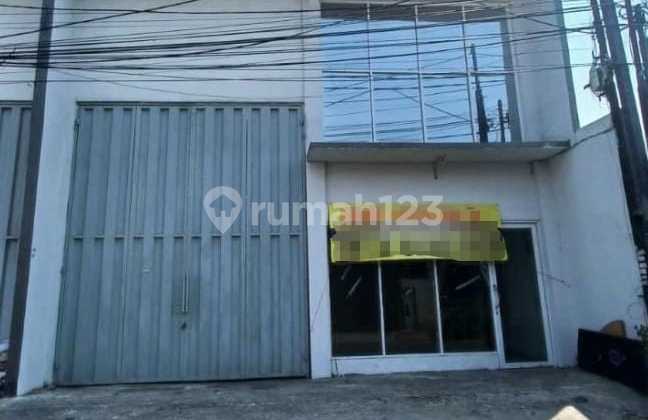 Warehouse in Kalideres 300.0 m² Freehold Certificate