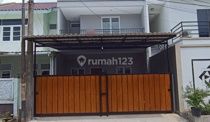 Rumah 2 Lantai SHM di Sektor 1D, Gading Serpong 1