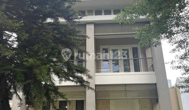 House for Rent Fully Furnished at Sutera Palma Alam Sutera House for Rent Fully Furnished at Sutera Palma Alam Sutera