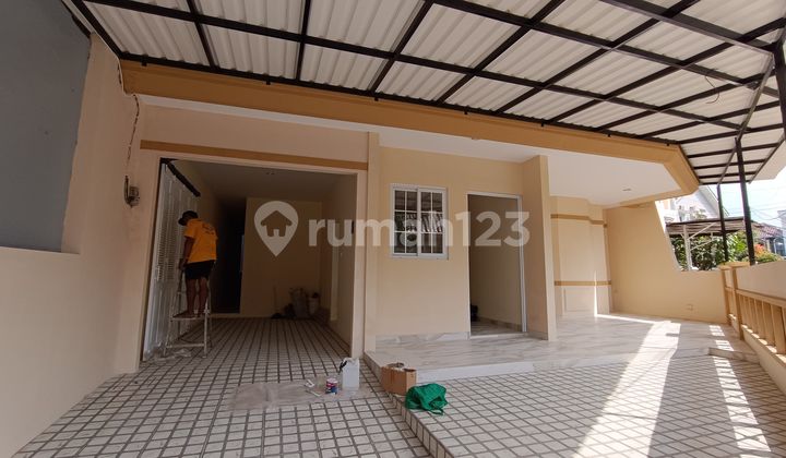 Newly Built 2-Story House in Villa Melati Mas 2