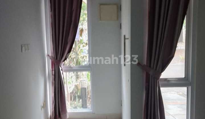 2-Story House in Virginia Village, Gading Serpong 2