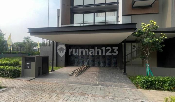 Laurel Navapark Cluster House, nice corner unit type 12, BSD City, Tangerang 1