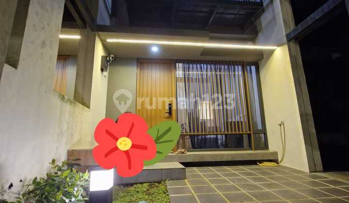 Rumah 2 Lantai Siap Huni Cluster Fleekhauz H, BSD City