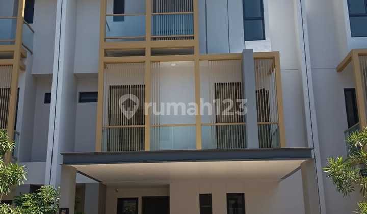 Rumah Bagus 3 lantai Cluster Namee, Kawasan Eonna BSD City