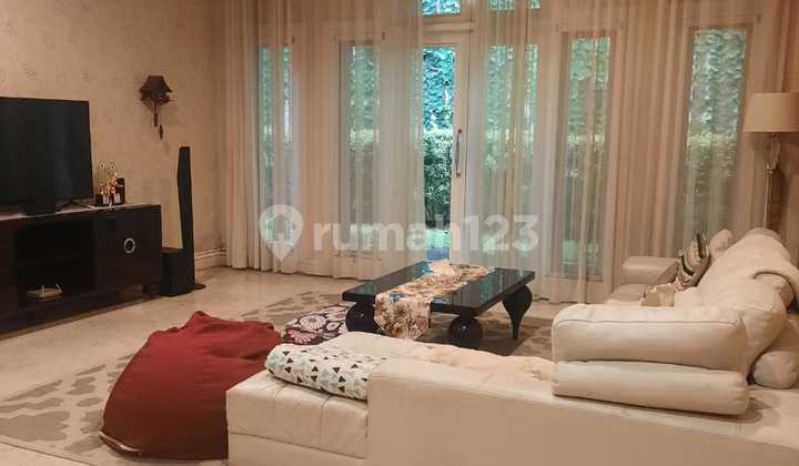 Rumah Mewah Siap Huni di Fountainebleau Golf Residence, Tangsel