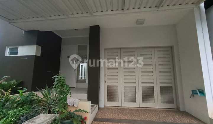 2-Story Hook House in Cluster Vivaldi, Gading Serpong 2-Story Hook House in Cluster Vivaldi, Gading Serpong