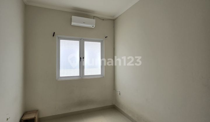 Neat Semi Furnished House in Whitsand Cluster, Greenwich BSD 2