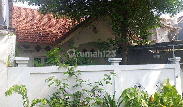 Rumah 1 Lantai Full Furnished Disewakan, Area Kerobokan 1