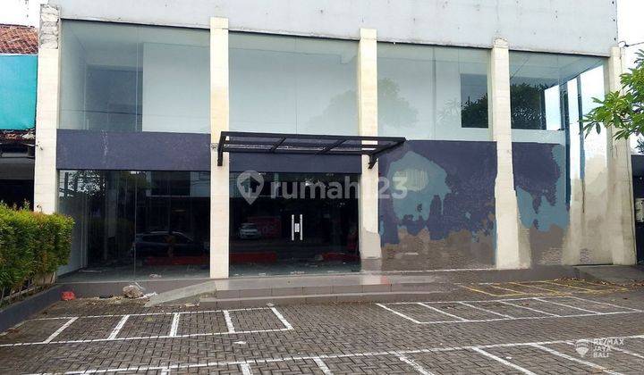 Gedung 1 lantai ex showroom Disewakan, di Denpasar Barat 1