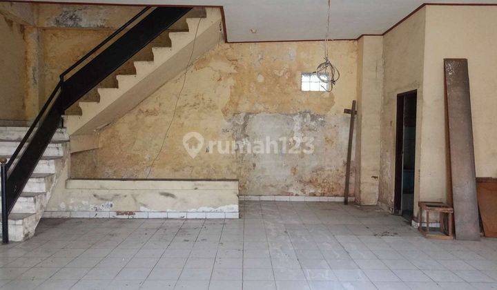 3-Storey Shophouse in Trade Center for Rent, South Denpasar Area 2