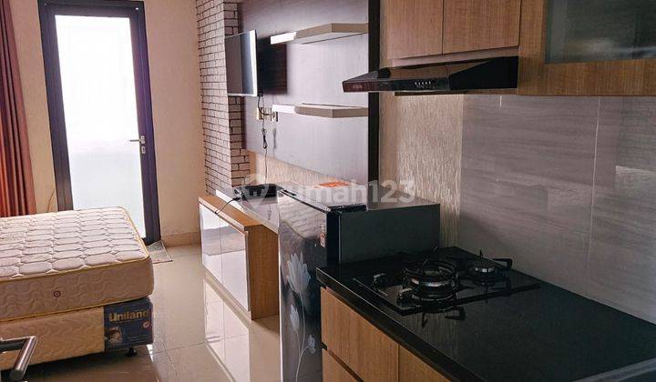 Dijual Apartemen Monroe Jababeka Furnished 1