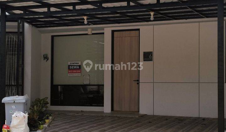 Rumah Waterfront Silvercreek Disewakan Semi Furnished 2