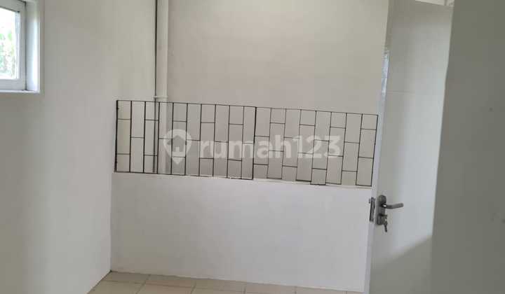 Bebas Banjir, Rumah, SHM, Dekat Akses Tol Lippo Cikarang 2