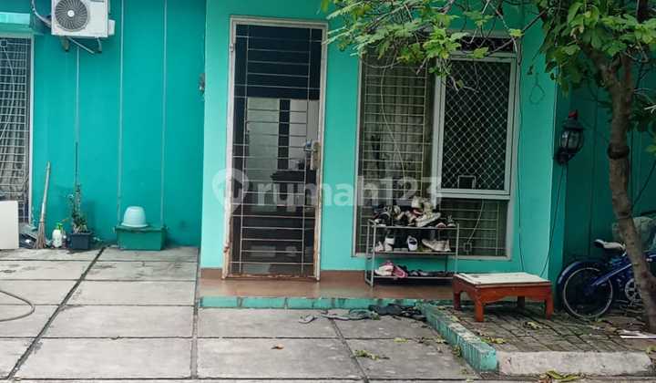 Rumah Butuh Minim Renovasi di Bintara SHM Rumah Butuh Minim Renovasi di Bintara SHM