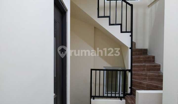 Rumah Bagus Semi Furnished SHM Batutulis, Jakarta Pusat 2