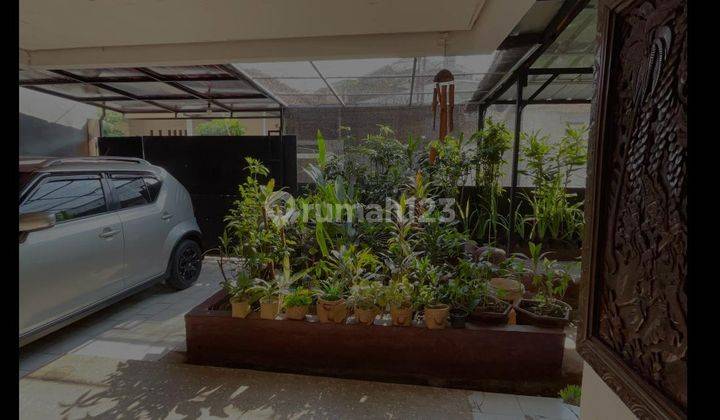 Rumah Butuh Renovasi Unfurnished SHM di Duren Sawit, Jakarta Timur 1