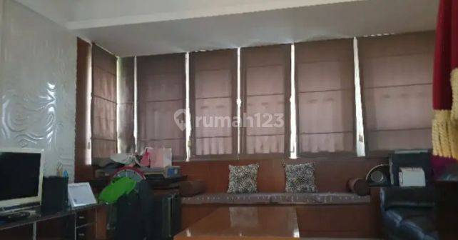 Dijual Rumah Taman Grinsenda Pik Jakarta Utara Bagus 3lantai 2