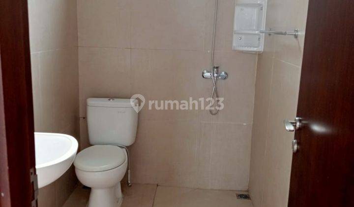 Rumah Disewakan Perumahan Pasadenia Residence Kayu Putih 
pulomas Bagus 2