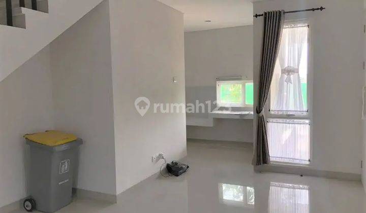 Rumah Kontrakan Bagus Cluster Lavesh 2 Lantai Kota Harapan Indah Bekasi  2