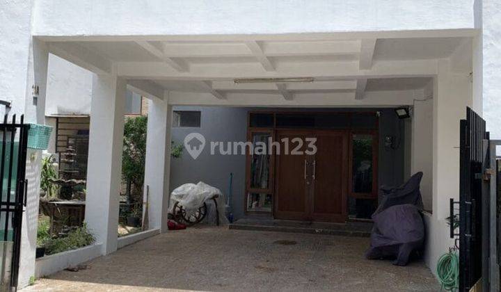 Dijual Rumah Hook Bintaro 2