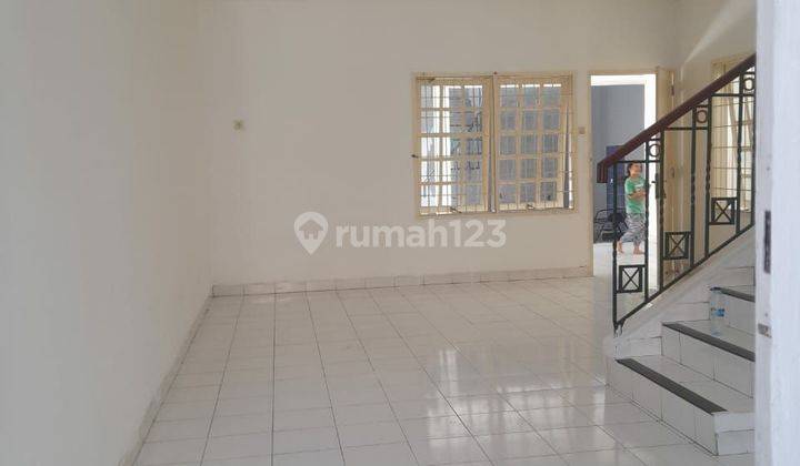 Rumah 2 Lantai Layak Huni Cocok Buat Kantor Di Panglima Polim 1