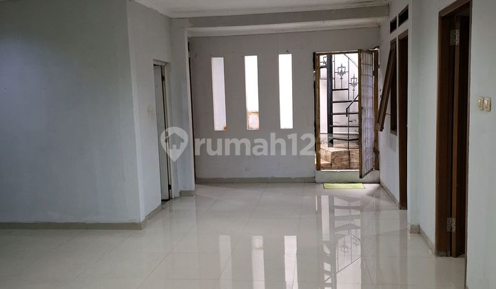 House for Rent in Bintaro Jaya Sector 5 Near Stan 2