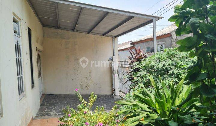 Rumah Lama Dalam Komplek Di Perumnas I Depok Jawa Barat 2