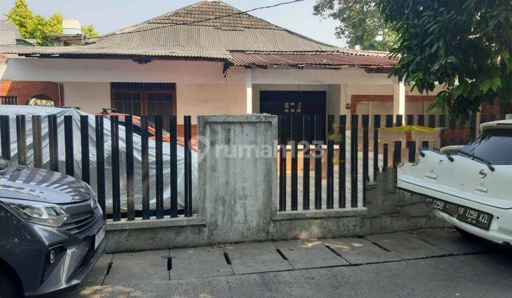 Jual Rumah Hitung Tanah Murah Dekat Stasiun Mrt H.nawi 1