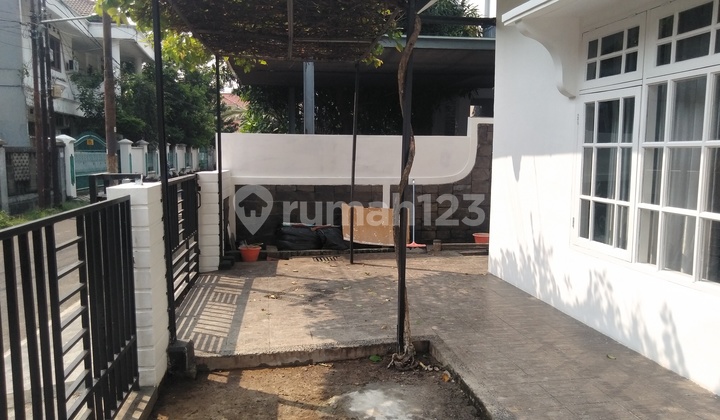 Rumah 1 Lantai Semi Furnished Siap Huni Di Fatmawati Cilandak 2