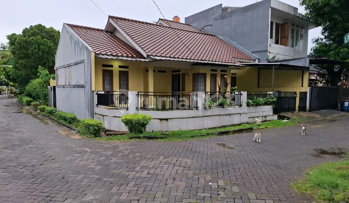 Rumah Disewakan di Bintaro Jaya Sektor 5 Dekat Stan