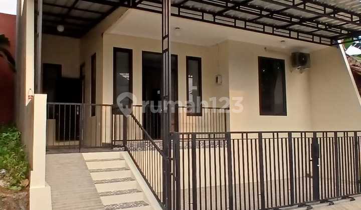 Rumah Cibubur Legenda Wisata Jual Cepat Shm 