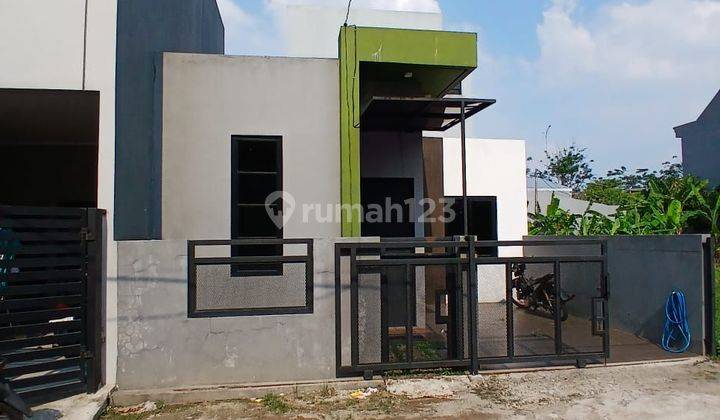 Rumah 2 Lantai Bu Jual Cepat Shm Milik 2