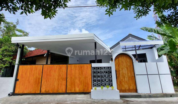 Rumah Modern Potorono Banguntapan Bantul  1