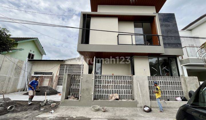 Rumah Baru Full Furnished Purwomartani 1