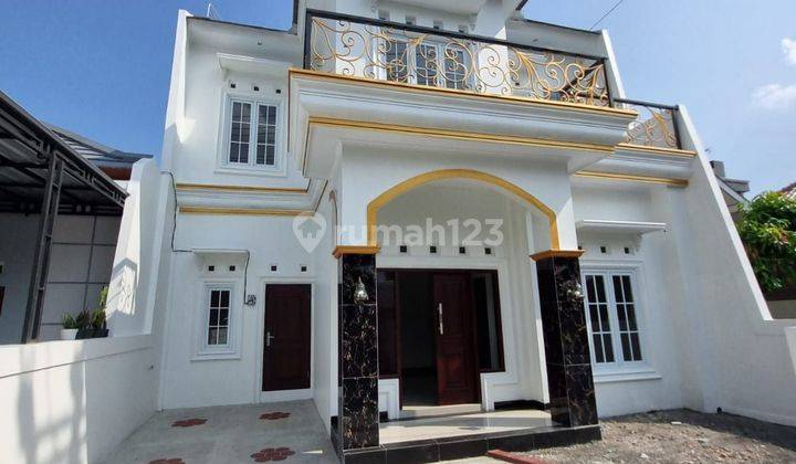 Rumah Baru Klasik Modern Ngipik Banguntapan  1