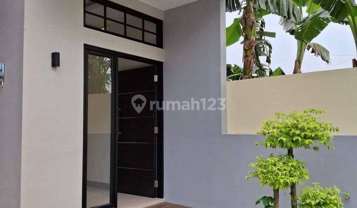 Rumah Exclusive Mewah Purwomartani  2