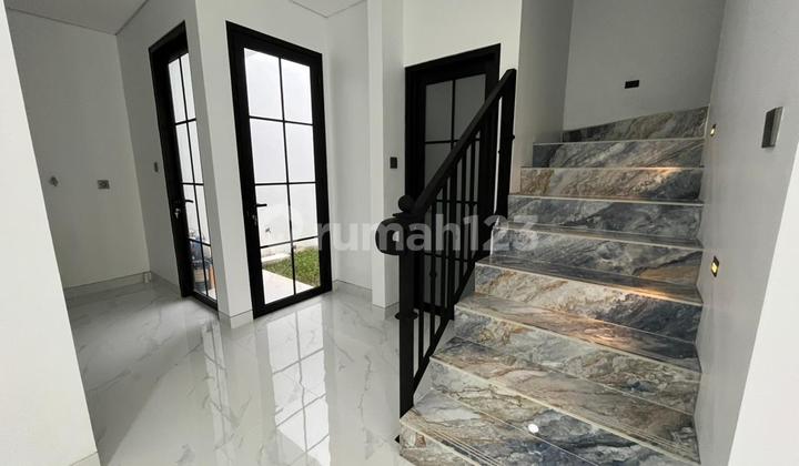 For Sale Classic Modern House Ready to Occupy in Sentul City Area 2