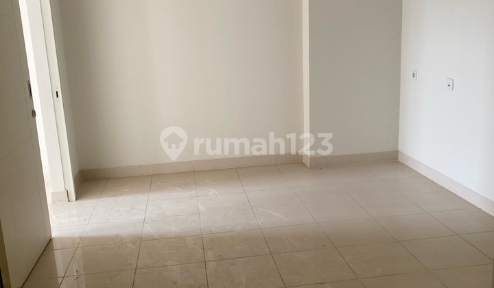 For Sale: Two Bedroom Apartment Unit with Bukit Hambalang View For Sale: Two Bedroom Apartment Unit with Bukit Hambalang View