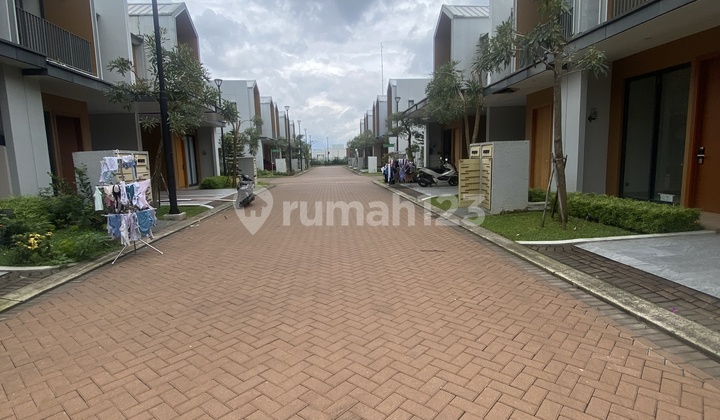 Dijual Rumah Furnish Siap Huni Lokasi Exclusive Dekat dengan Sekolah Internasional 2