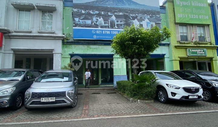 Di Sewakan Ruko Plasa Niaga Hadap Jalan Utama Lokasi Strategis di Sentul City