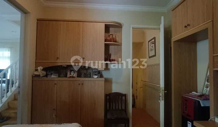 Dijual Cepat Rumah dengan Nuansa Asri dan Rindang di Bukit Golf Hijau Sentul City